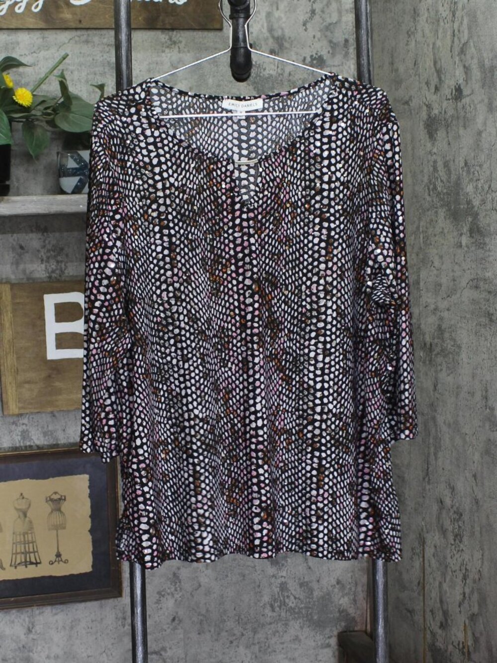 Emily Daniels 3/4 Sleeve Shimmer Hardware Neck Top Black Multi 1X
